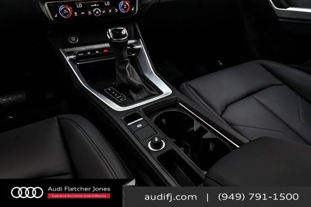 Photo of 2025 Mythos Black Metallic Audi Q3