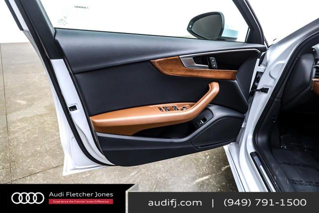 Photo of 2022 Glacier White Metallic Audi A4