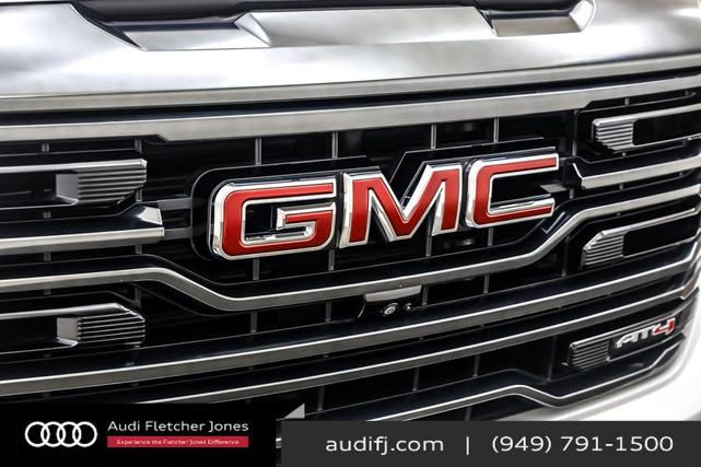 Photo of 2023 Summit White GMC Sierra 1500