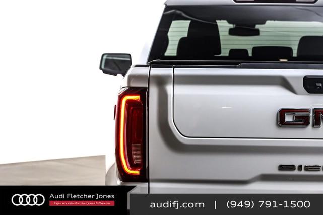 Photo of 2023 Summit White GMC Sierra 1500