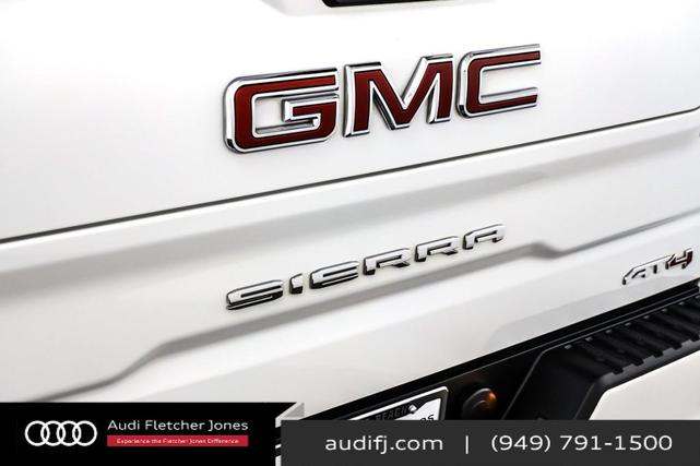 Photo of 2023 Summit White GMC Sierra 1500