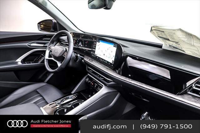 Photo of 2025 Mythos Black Metallic Audi Q5