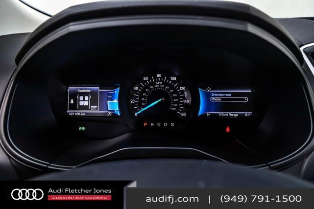 Photo of 2024 Star White Metallic Tri-Coat Ford Edge
