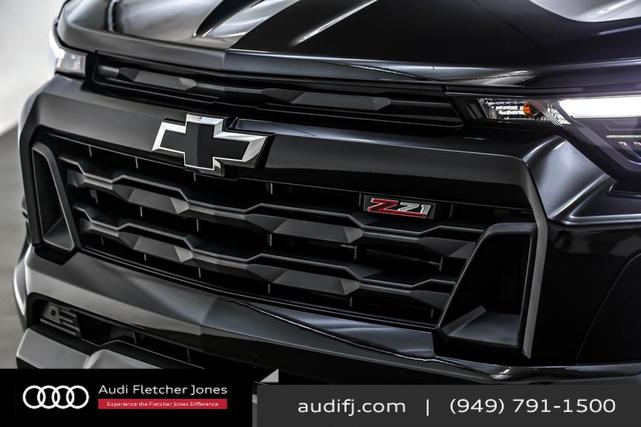 Photo of 2025 Black Chevrolet Colorado