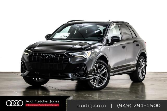 Photo of 2025 Mythos Black Metallic Audi Q3