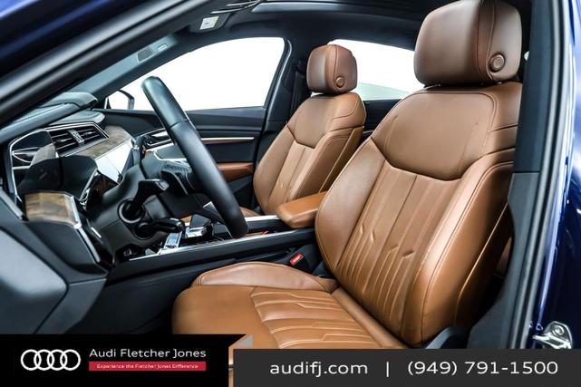 Photo of 2022 Navarra Blue Metallic Audi e-tron Sportback