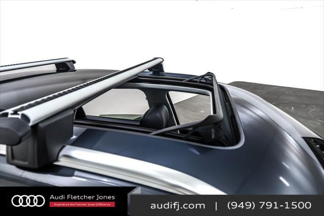 Photo of 2024 Manhattan Gray Metallic Audi Q5
