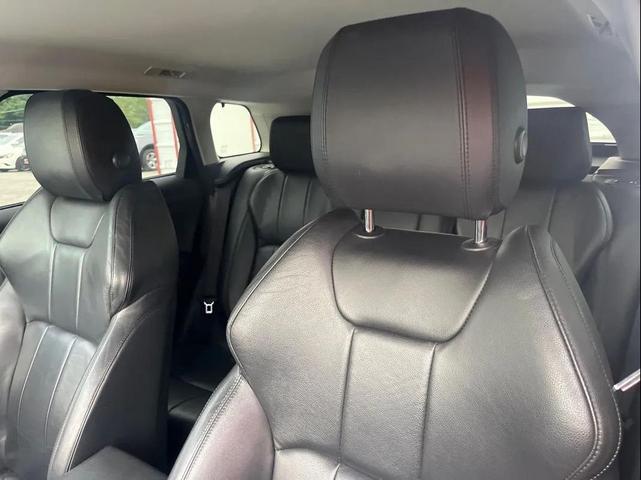 Photo of 2019 Black Land Rover Range Rover Evoque