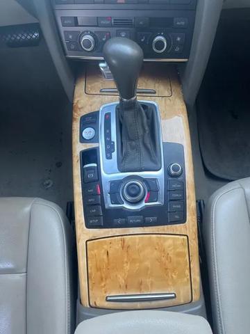 Photo of 2011 Black Audi A6