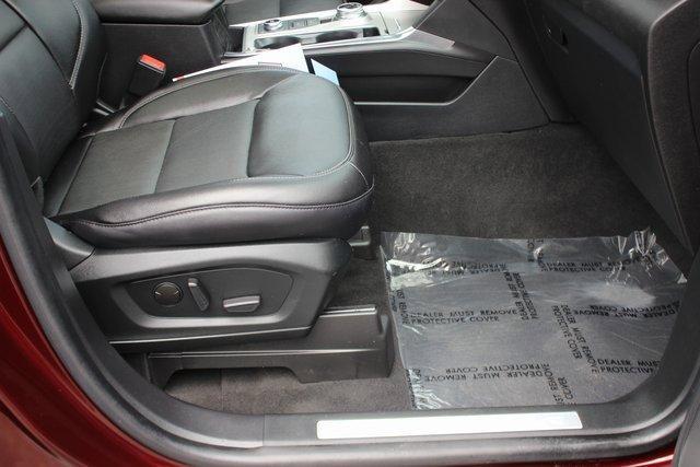 Photo of 2022 Red Ford Explorer