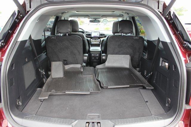 Photo of 2022 Red Ford Explorer