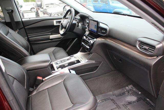 Photo of 2022 Red Ford Explorer
