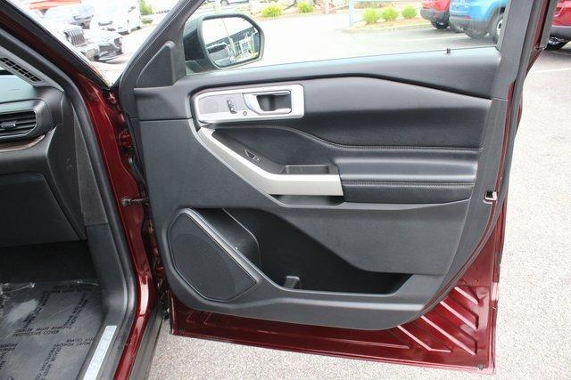 Photo of 2022 Red Ford Explorer