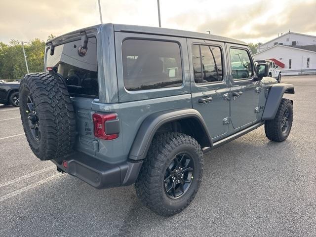 Photo of 2025 Anvil Clearcoat Jeep Wrangler