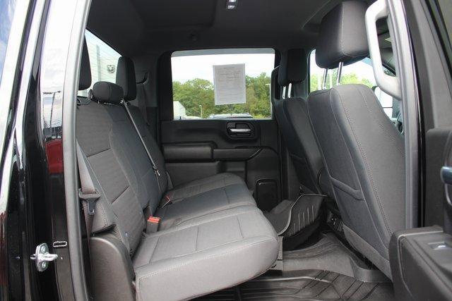 Photo of 2024 Black Chevrolet Silverado 2500