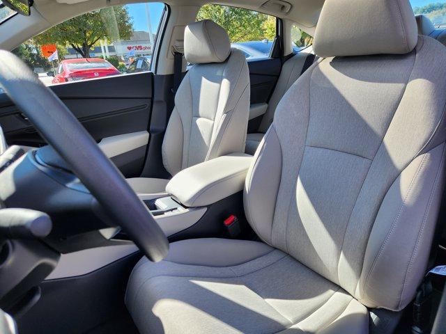 Photo of 2025 Platinum White Pearl Honda Accord