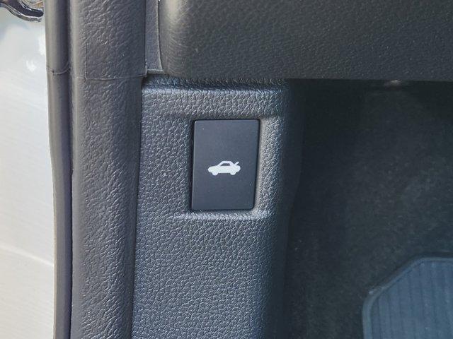 Photo of 2025 Platinum White Pearl Honda Accord