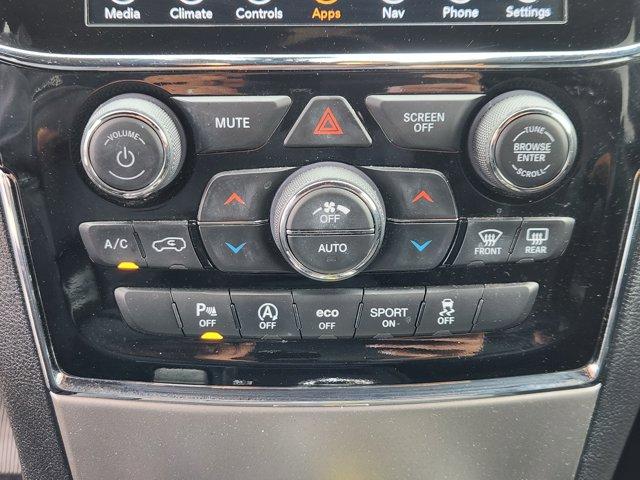 Photo of 2020 Bright White Clearcoat Jeep Grand Cherokee