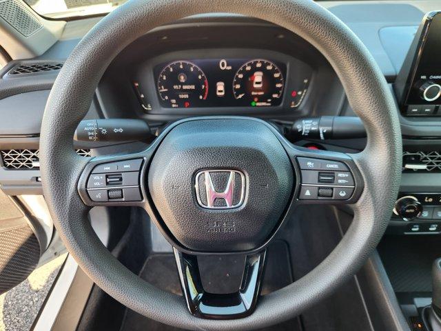 Photo of 2025 Platinum White Pearl Honda Accord