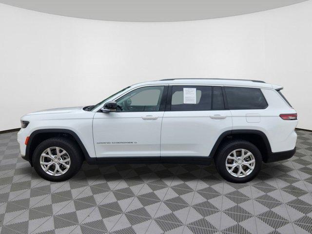 Photo of 2024 Bright White Clearcoat Jeep Grand Cherokee L