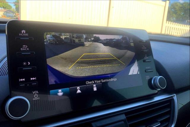 Photo of 2022 Still Night Pearl Honda Accord