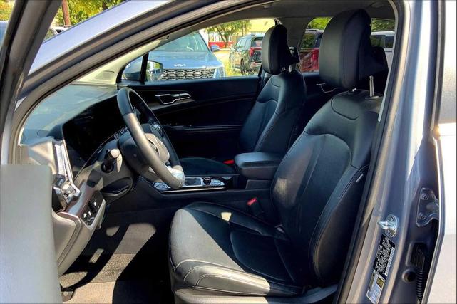 Photo of 2023 Everlasting Silver Kia Sportage