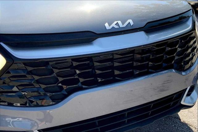 Photo of 2023 Everlasting Silver Kia Sportage