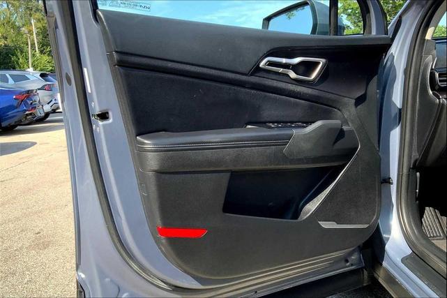 Photo of 2023 Everlasting Silver Kia Sportage