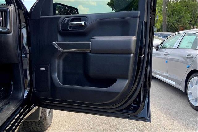 Photo of 2022 Ebony Twilight Metallic GMC Sierra 1500