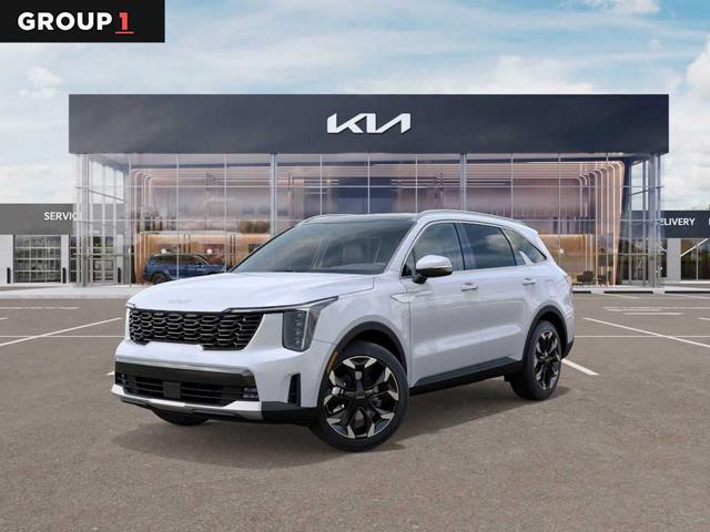 Photo of 2025 Glacial White Pearl Kia Sorento