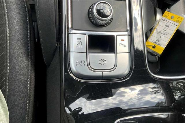 Photo of 2024 Gravity Gray Kia Telluride