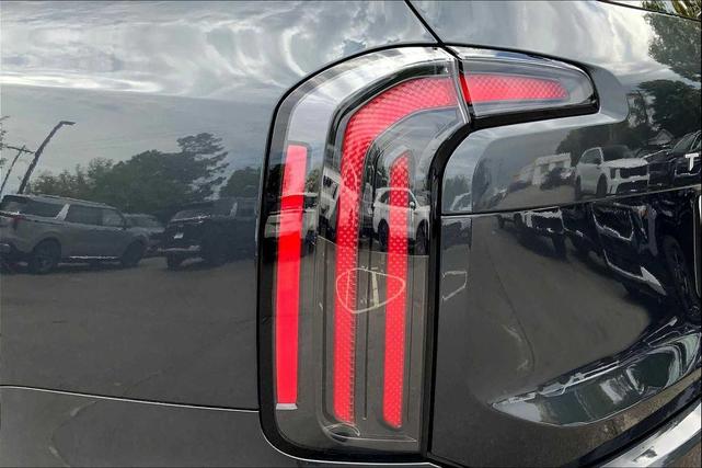 Photo of 2024 Gravity Gray Kia Telluride