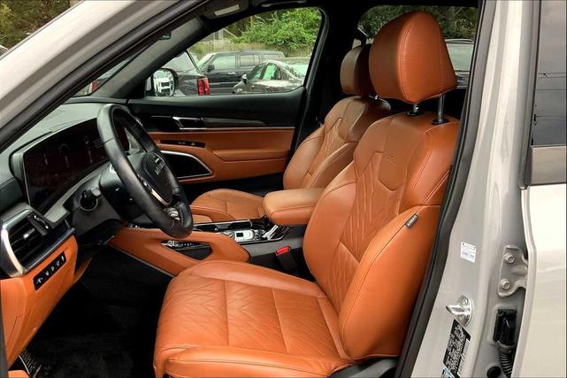 Photo of 2024 Wolf Gray Kia Telluride