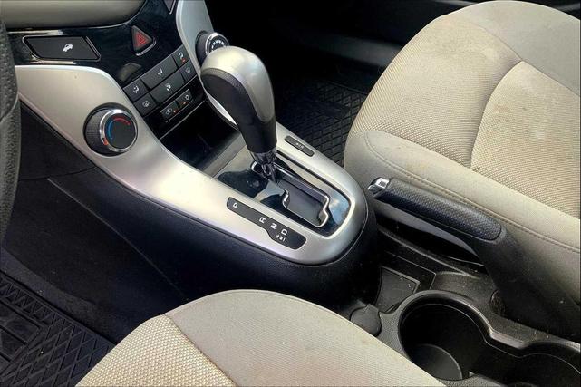 Photo of 2016 Black Granite Metallic Chevrolet Cruze Limited