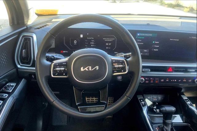 Photo of 2024 Wolf Gray Kia Sorento
