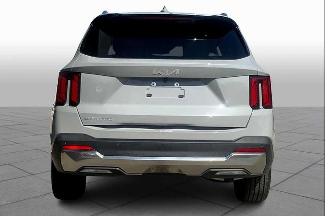 Photo of 2024 Wolf Gray Kia Sorento