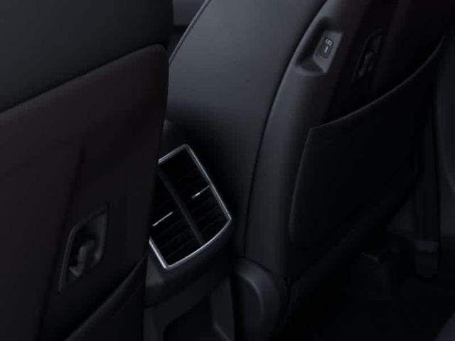 Photo of 2026 Wolf Gray Kia Sportage Hybrid