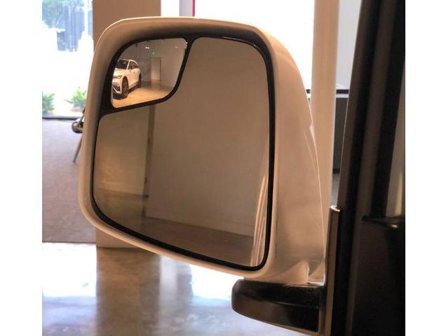 Photo of 2018 Fresh Powder Nissan NV200