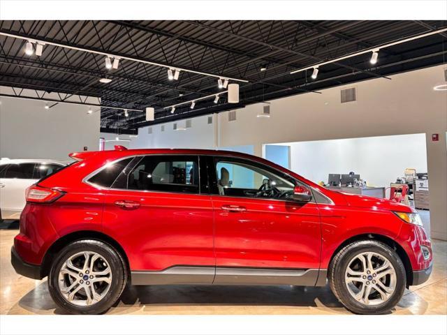 Photo of 2017 Ruby Red Metallic Tinted Clearcoat Ford Edge