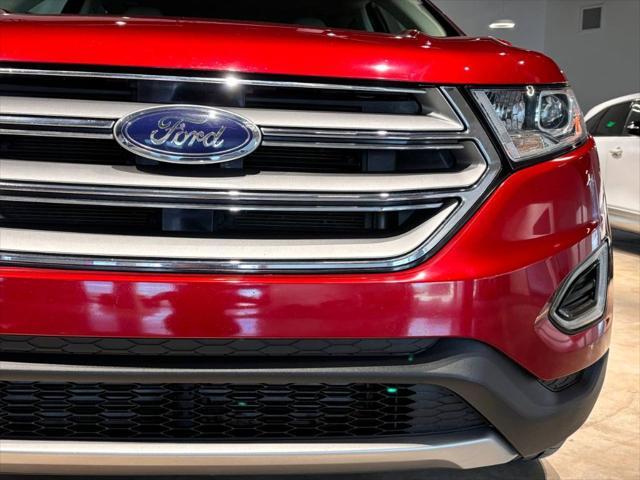Photo of 2017 Ruby Red Metallic Tinted Clearcoat Ford Edge
