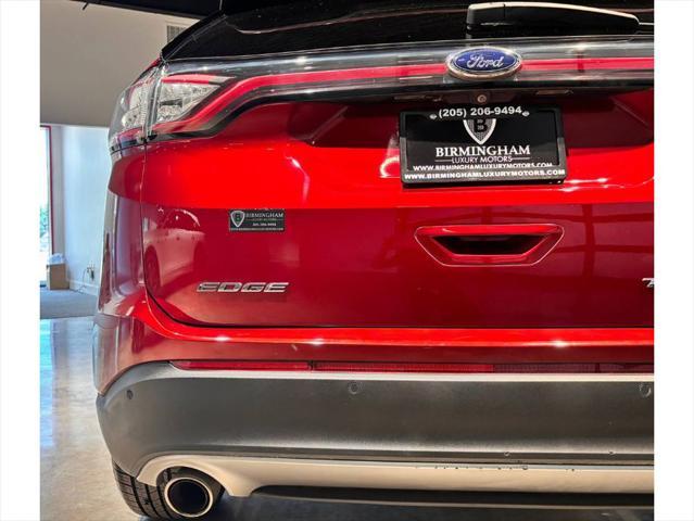 Photo of 2017 Ruby Red Metallic Tinted Clearcoat Ford Edge