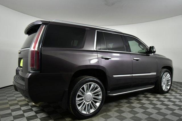Photo of 2016 Majestic Plum Metallic Cadillac Escalade