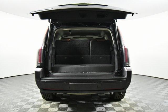 Photo of 2016 Majestic Plum Metallic Cadillac Escalade