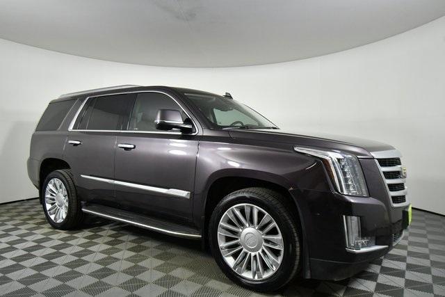 Photo of 2016 Majestic Plum Metallic Cadillac Escalade