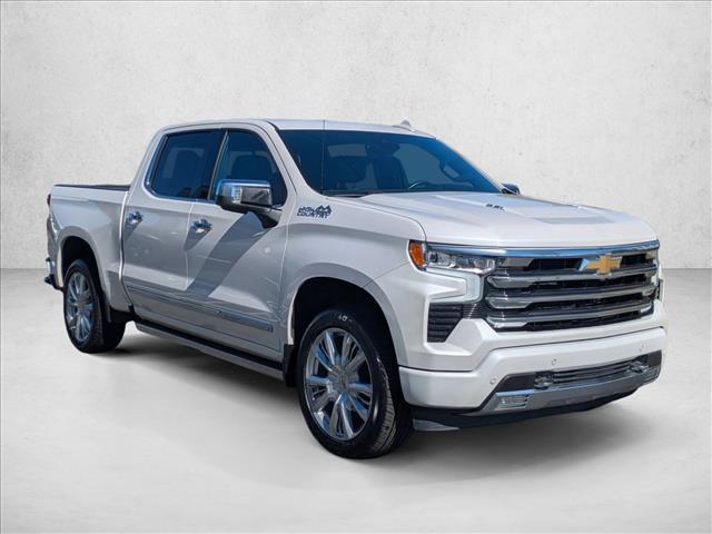 Photo of 2023 Iridescent Pearl Tricoat Chevrolet Silverado 1500