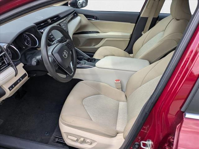 Photo of 2019 Ruby Flare Pearl Toyota Camry