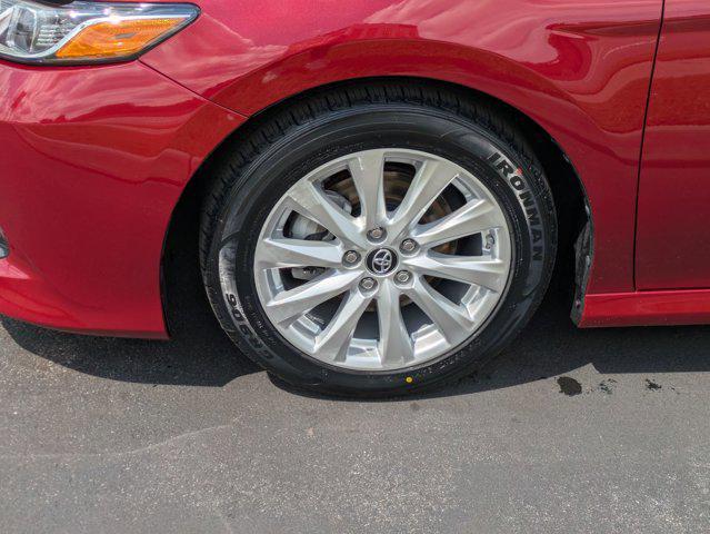 Photo of 2019 Ruby Flare Pearl Toyota Camry