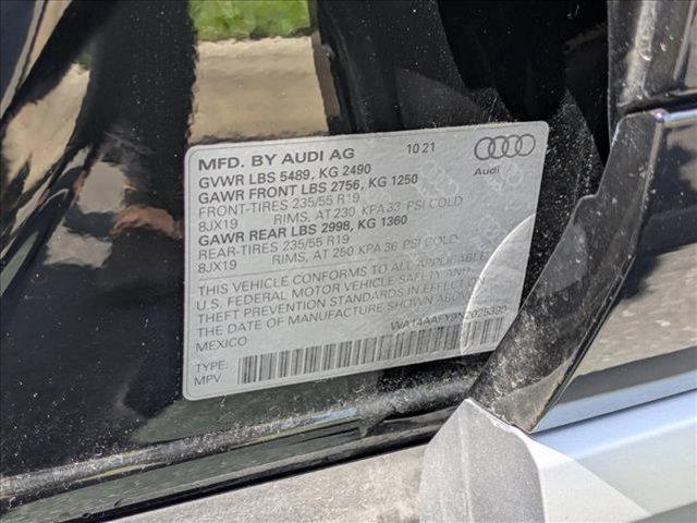 Photo of 2022 Mythos Black Metallic Audi Q5