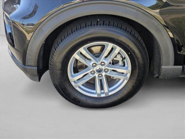 Photo of 2022 Agate Black Metallic Ford Explorer