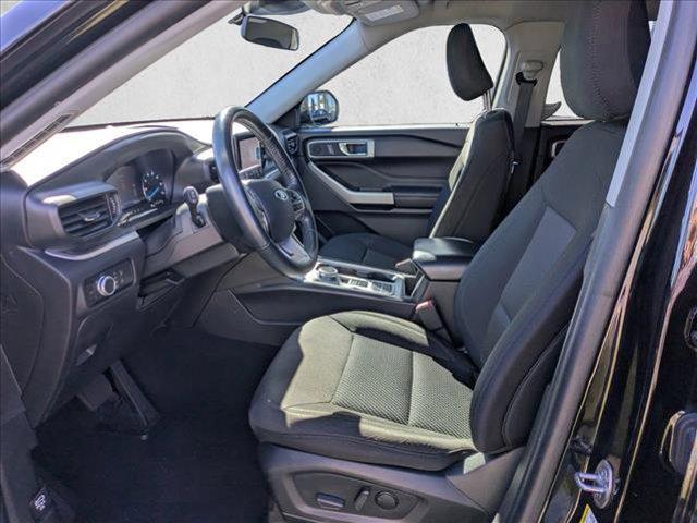 Photo of 2022 Agate Black Metallic Ford Explorer